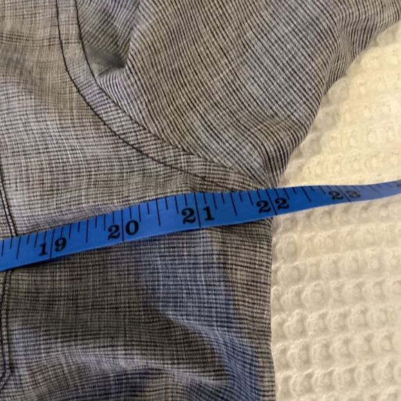 Mens Orvis Short Sleeved Button‎ Down moisture wicking shirt medium Blue - Picture 4 of 5